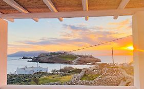 Iosub Houses & Studios - Amazing View Studio In Koumbara